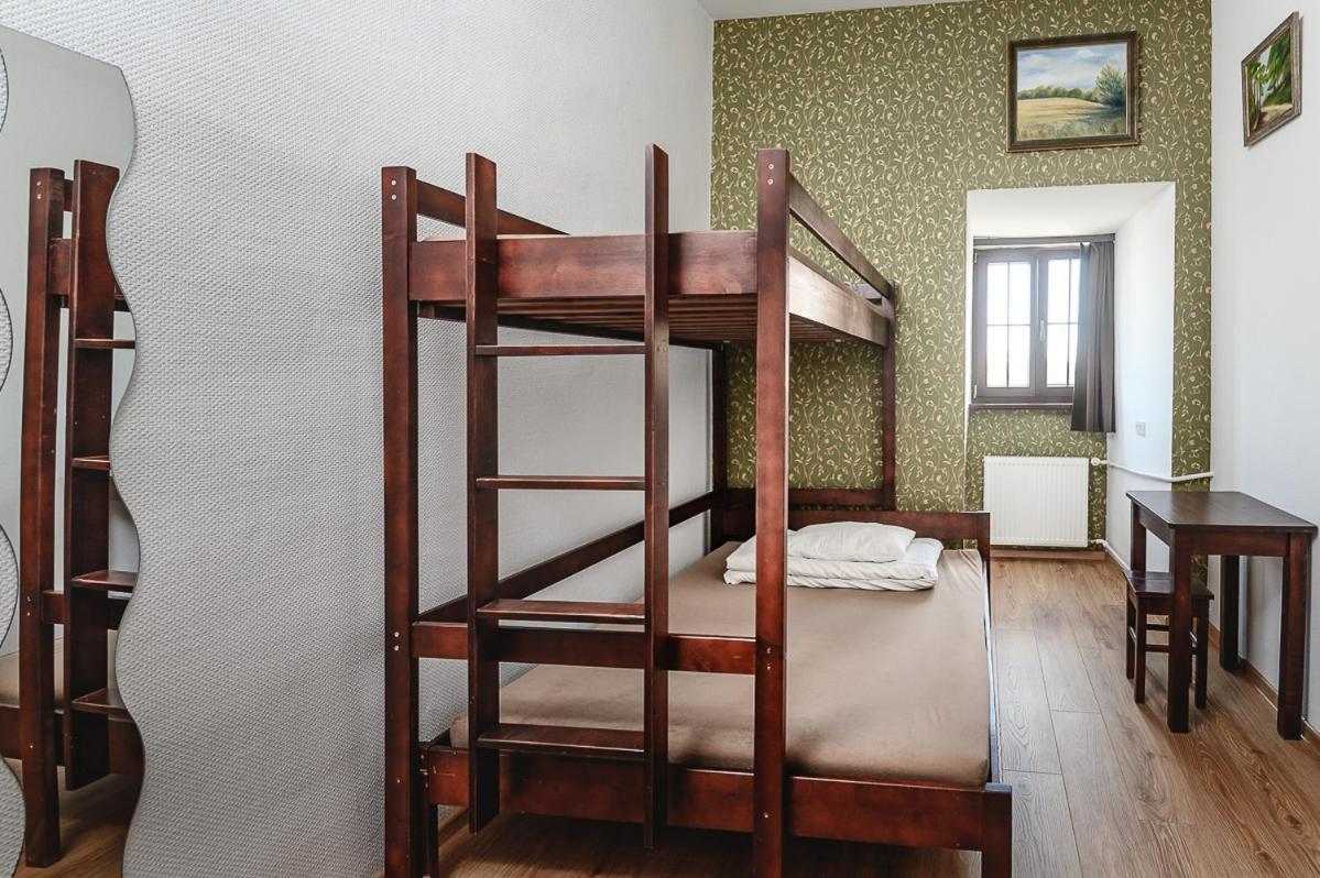 Moho E Hostel *